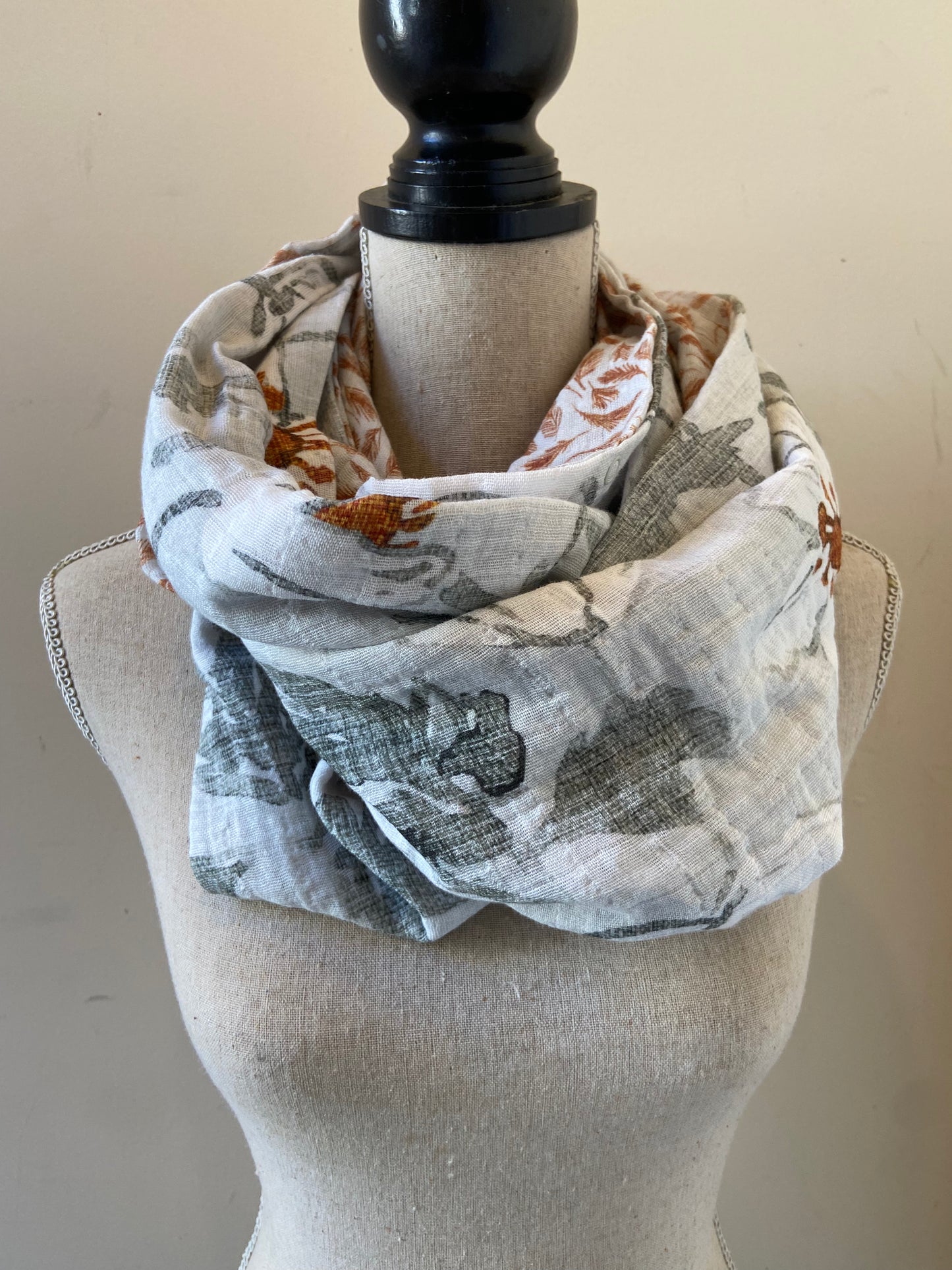 Gray Floral Snap Shawl