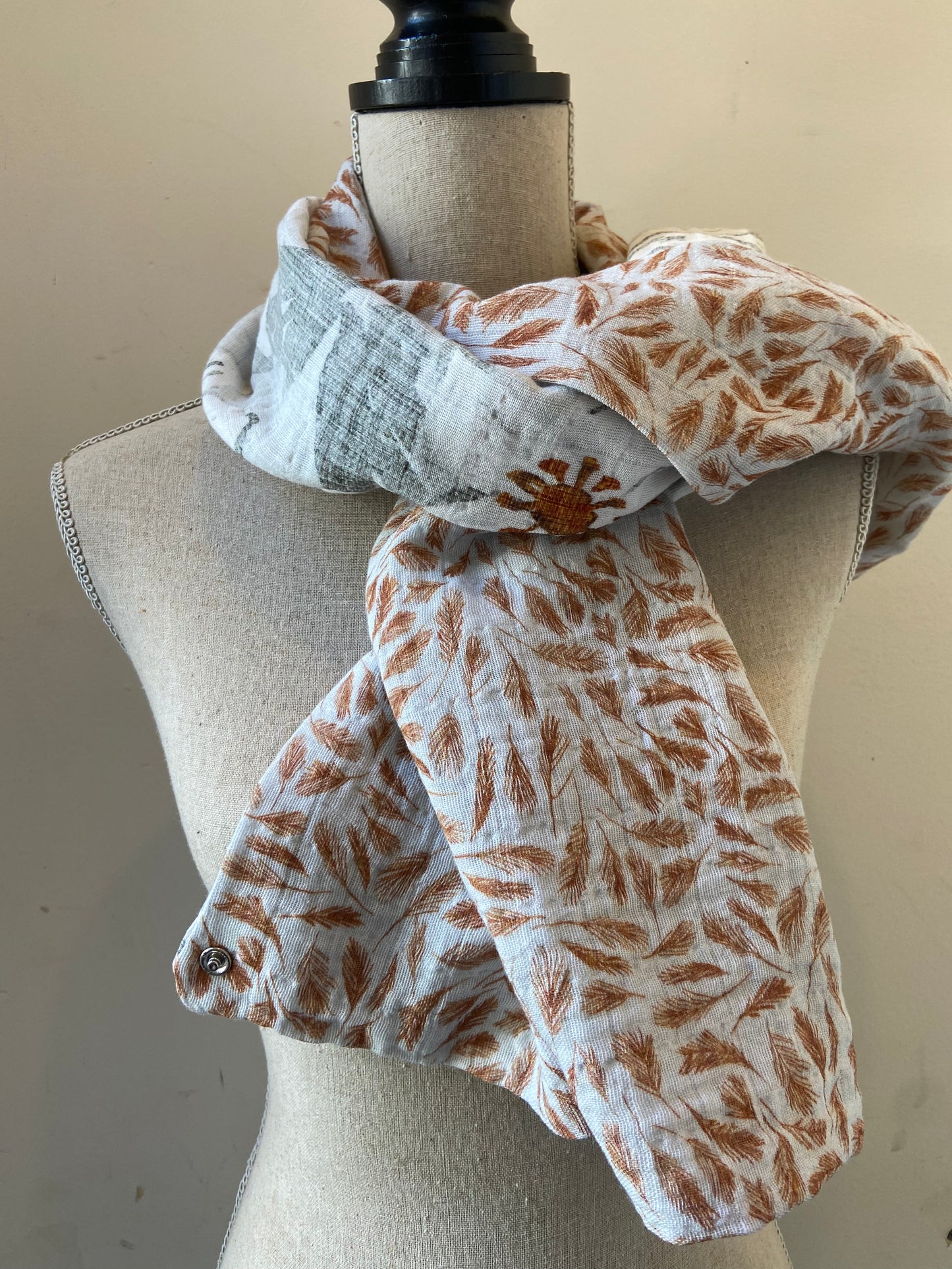 Gray Floral Snap Shawl