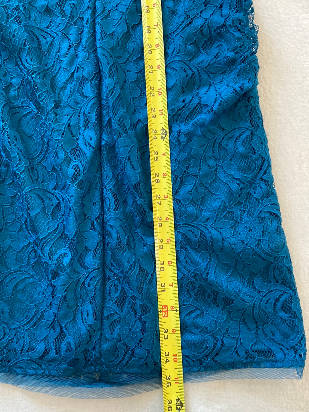 TEAL BLUE Max and Cleo Size 8