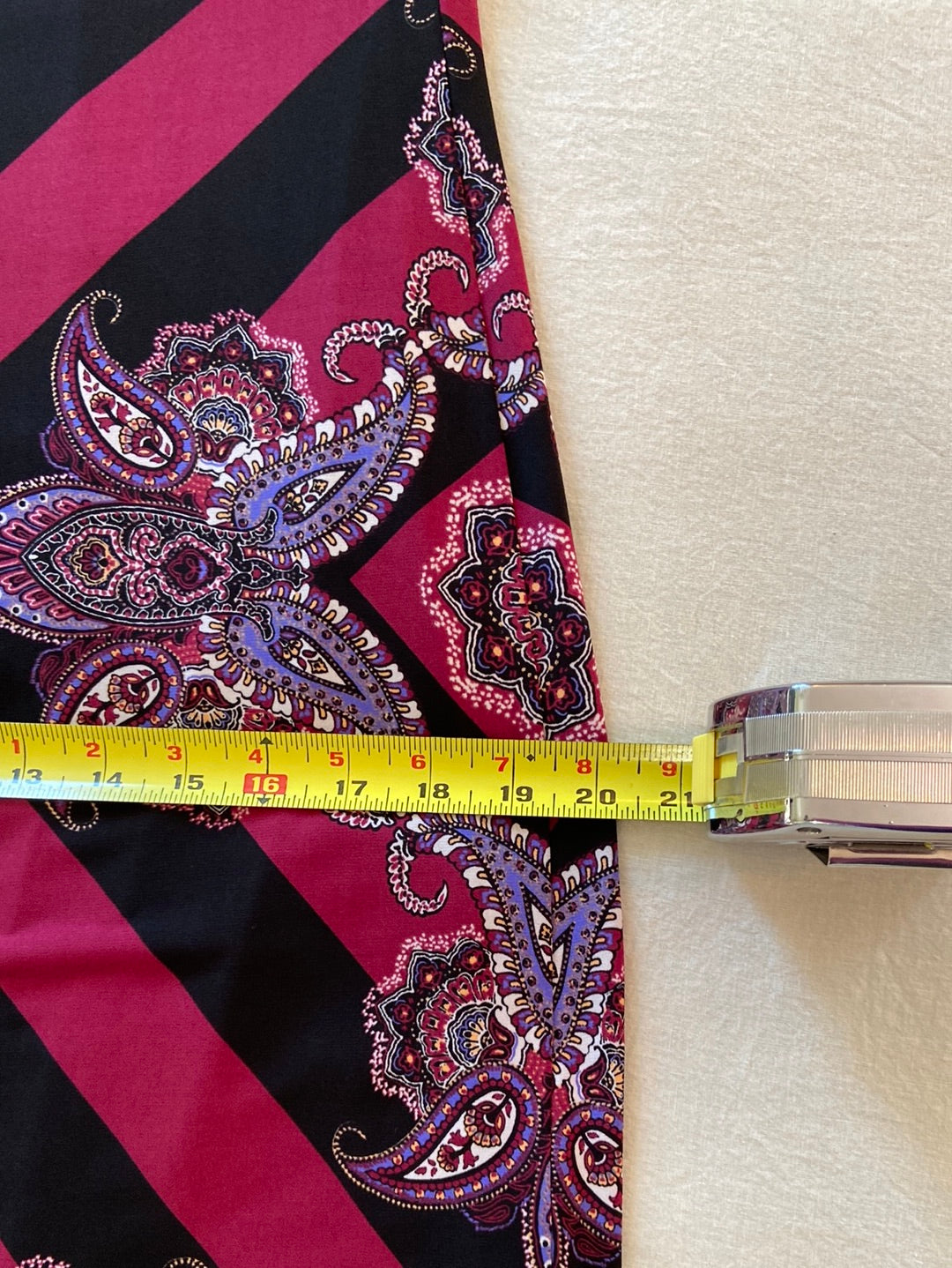 PRINT PERFECTION Donna Morgan Size 8