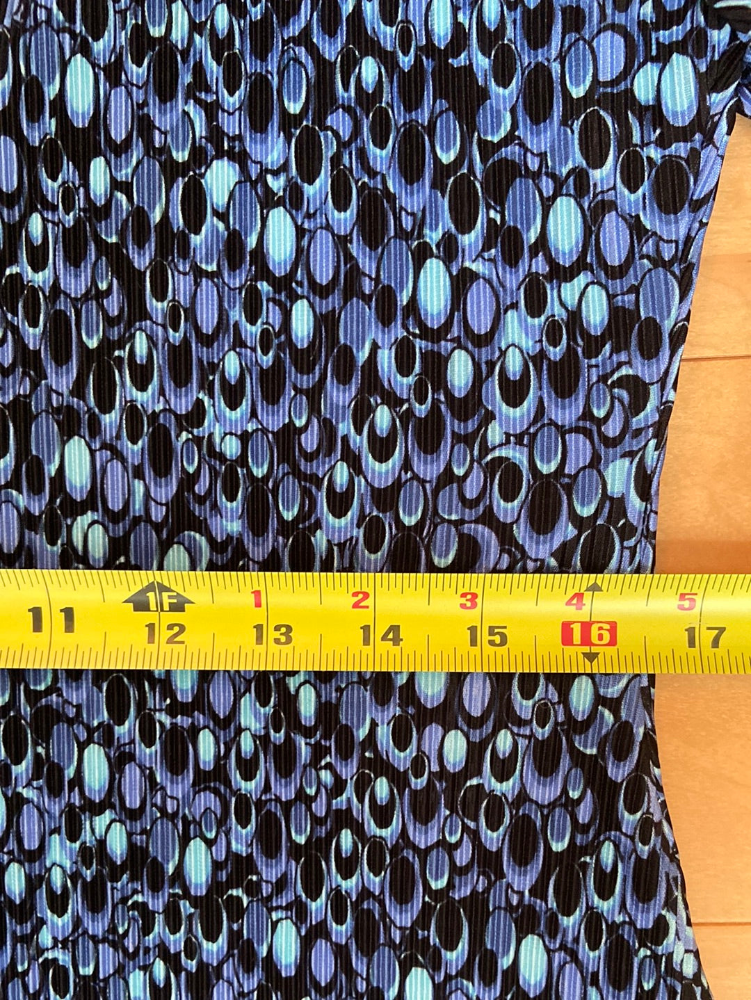 BLUE & BLACK Connected Apparel Size 10P