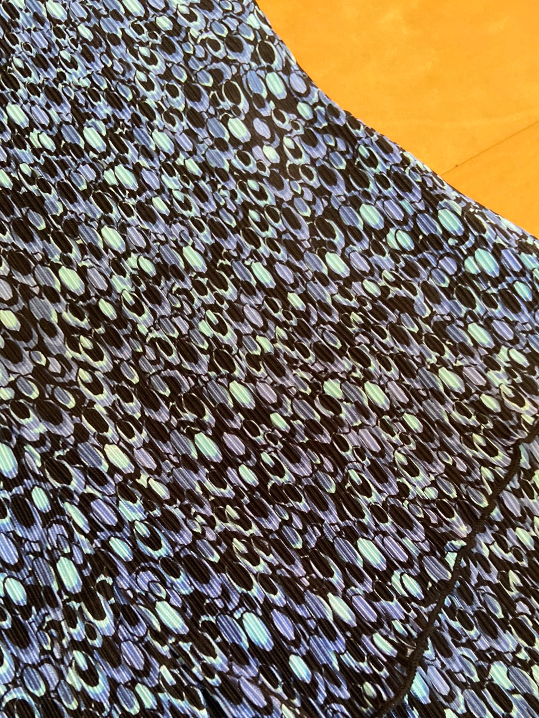 BLUE & BLACK Connected Apparel Size 10P
