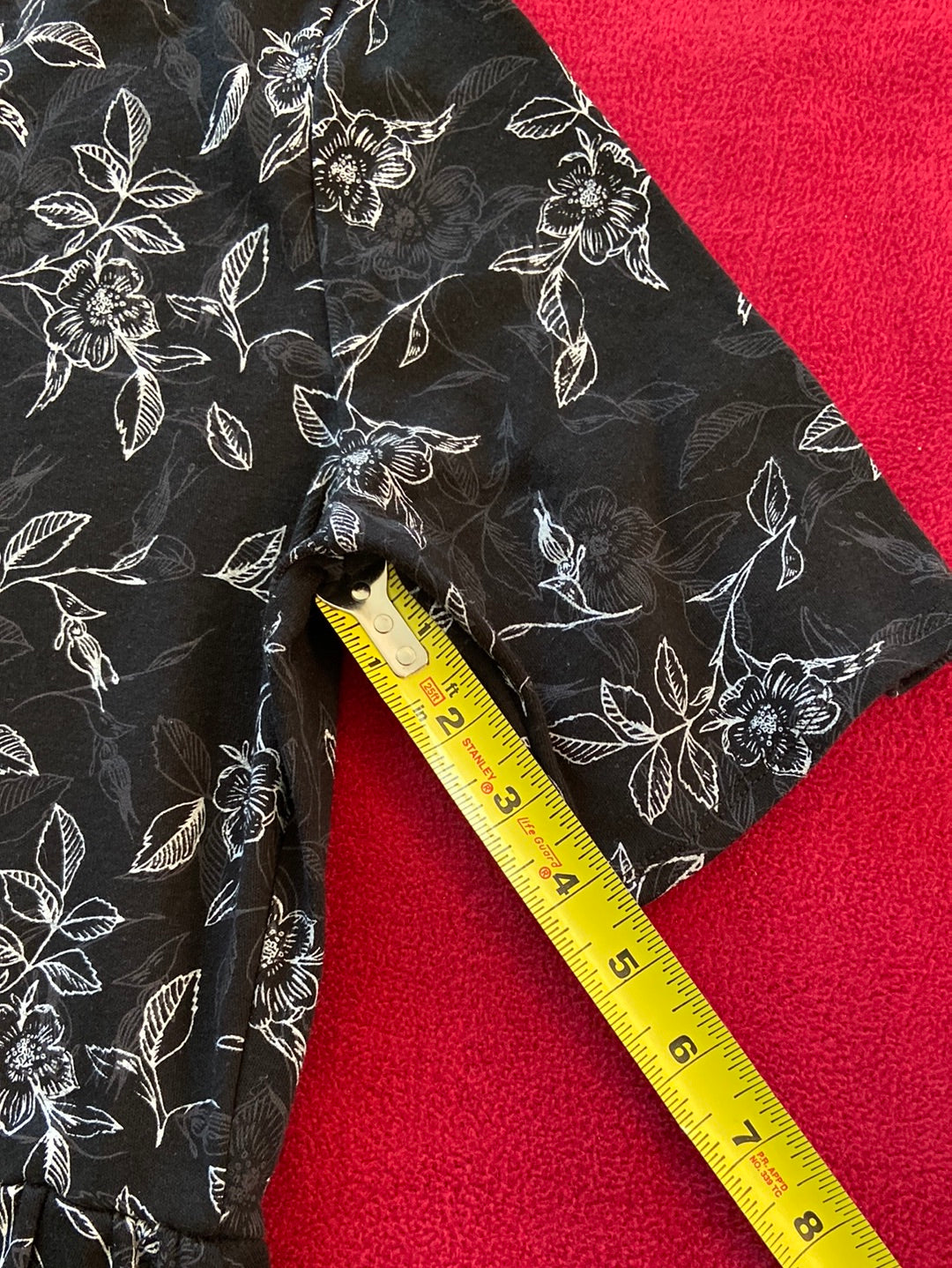 BLACK FLORAL Trixie and Lulu Dress Size M