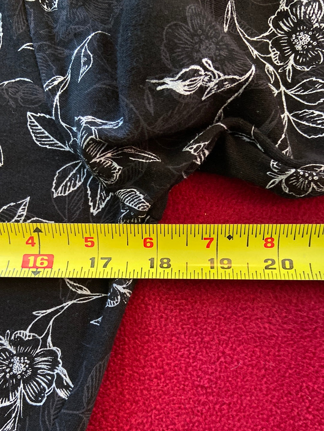 BLACK FLORAL Trixie and Lulu Dress Size M