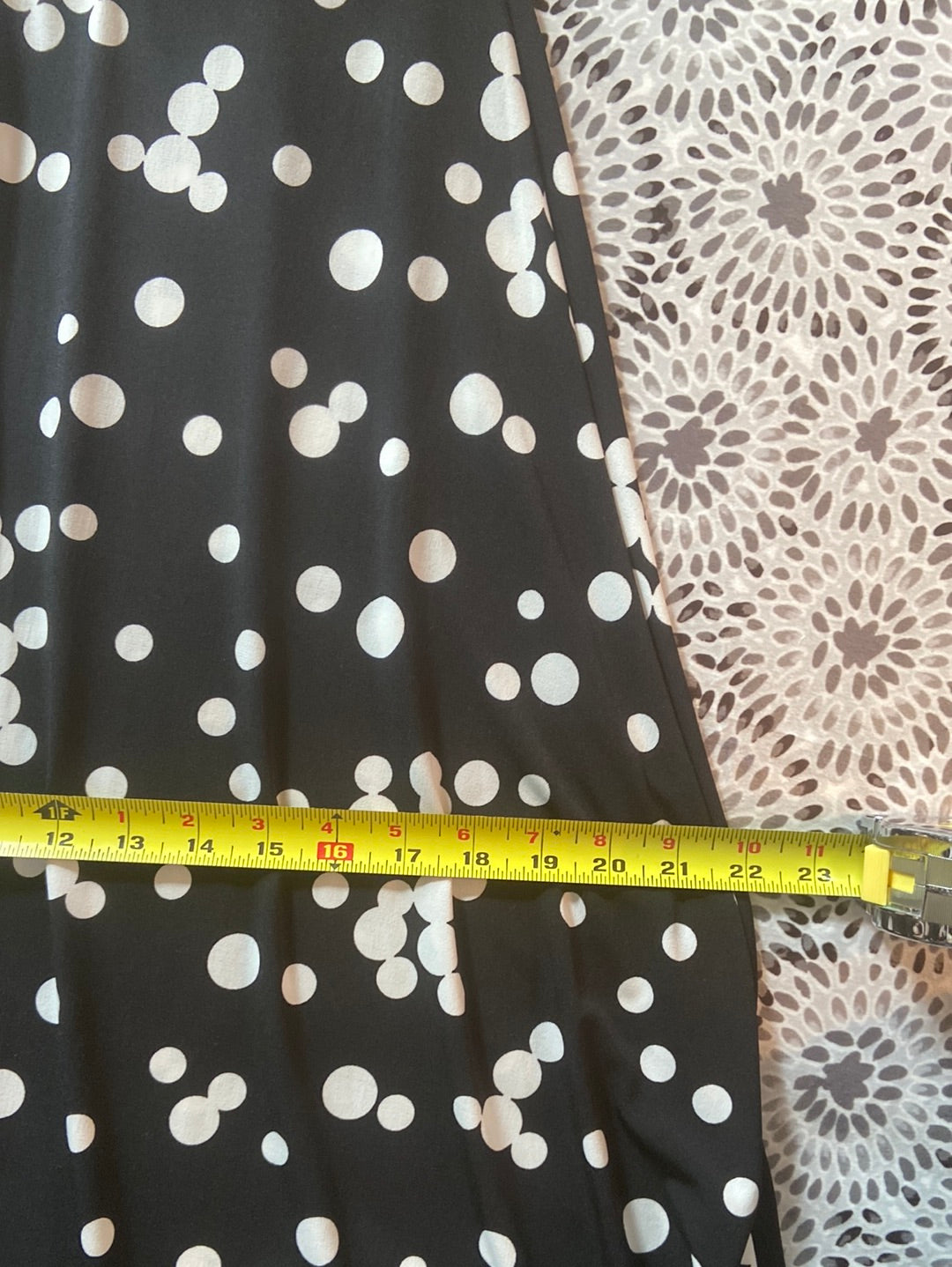 POLKADOTS Jessica Howard Size 8