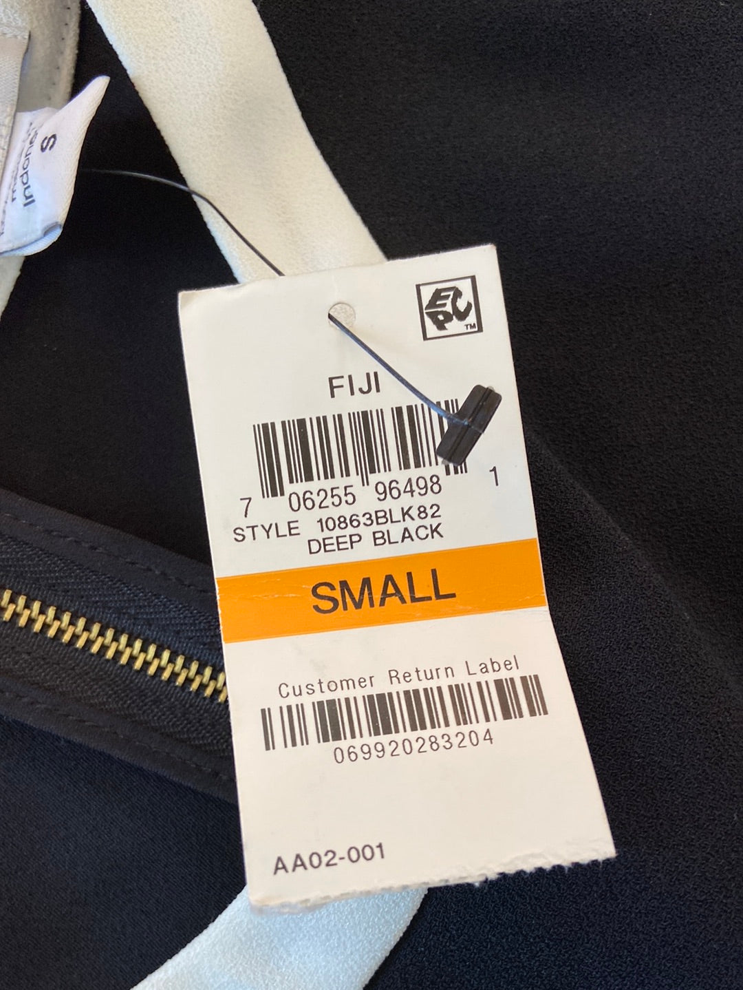 BLACK & WHITE DETAILS Bar III Size S