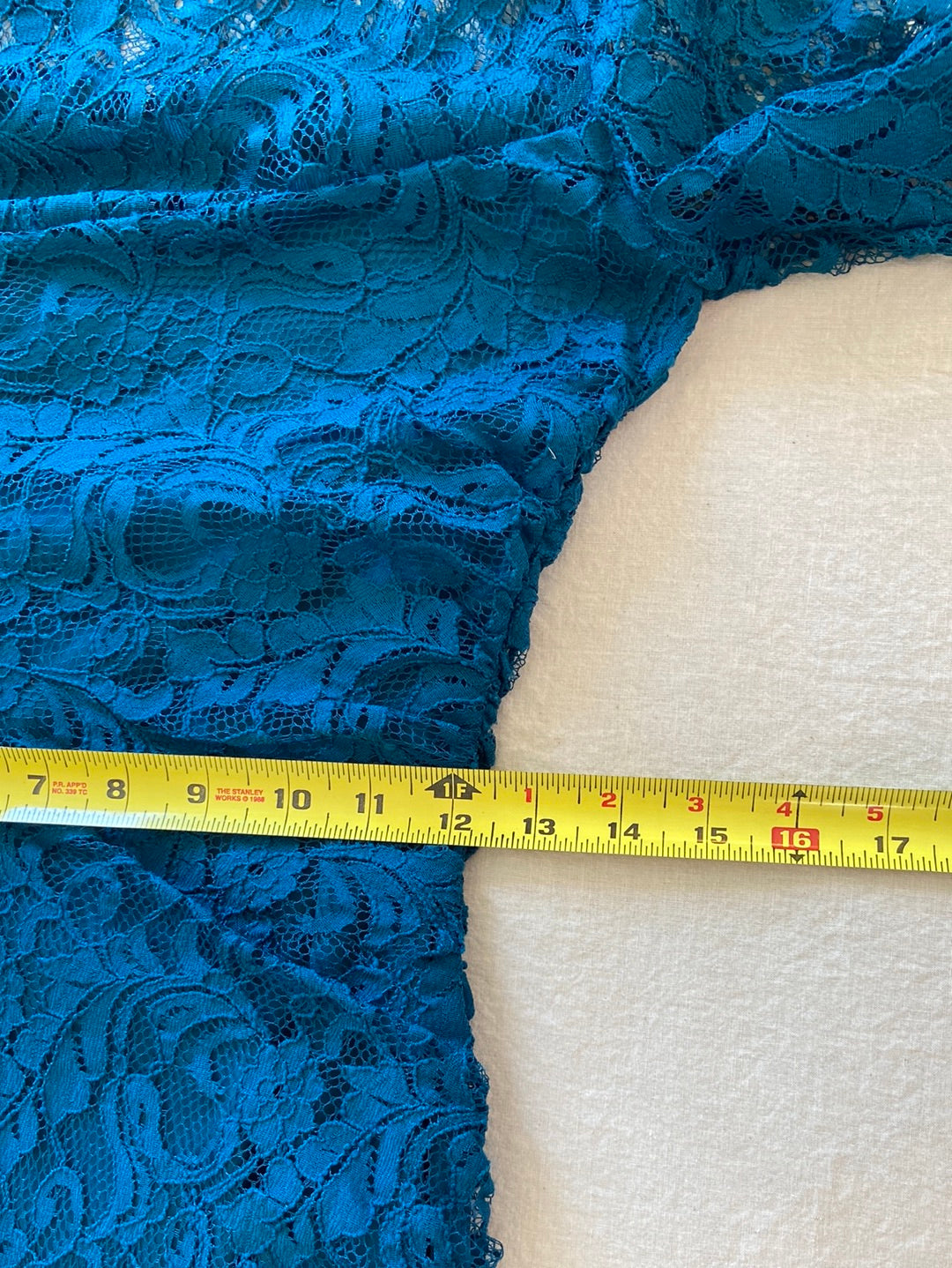 TEAL BLUE Max and Cleo Size 8