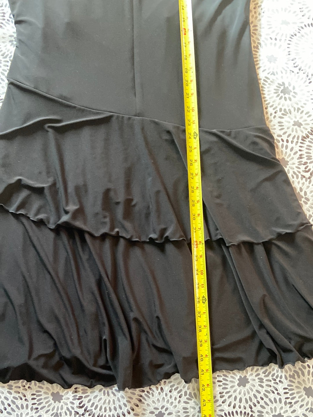 LUXE by Carmen Marc Valvo Size 20