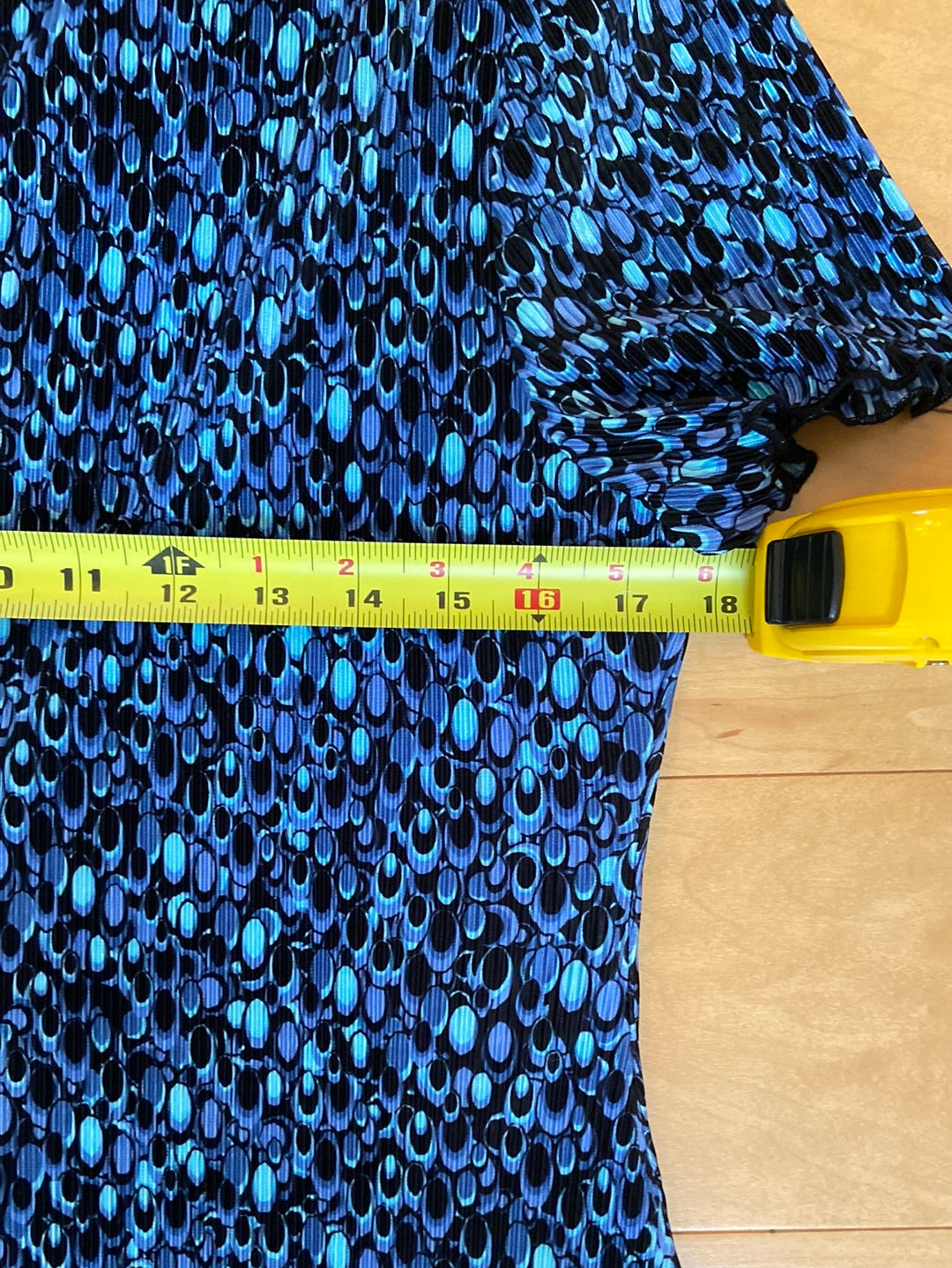 BLUE & BLACK Connected Apparel Size 10P