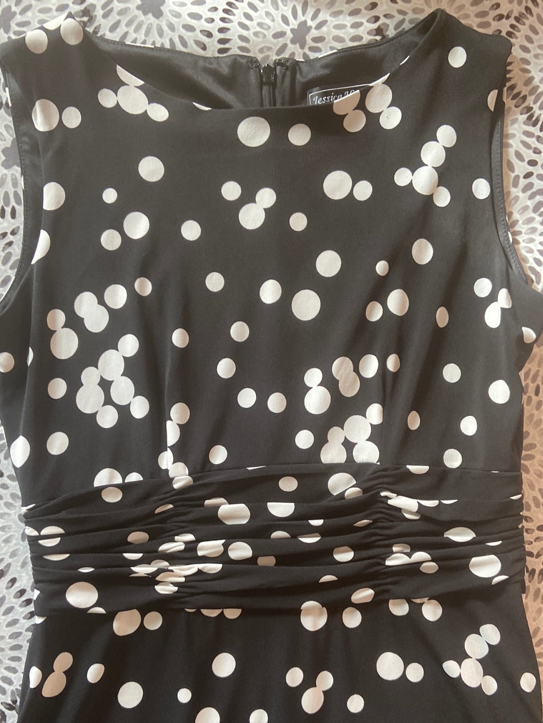 POLKADOTS Jessica Howard Size 8