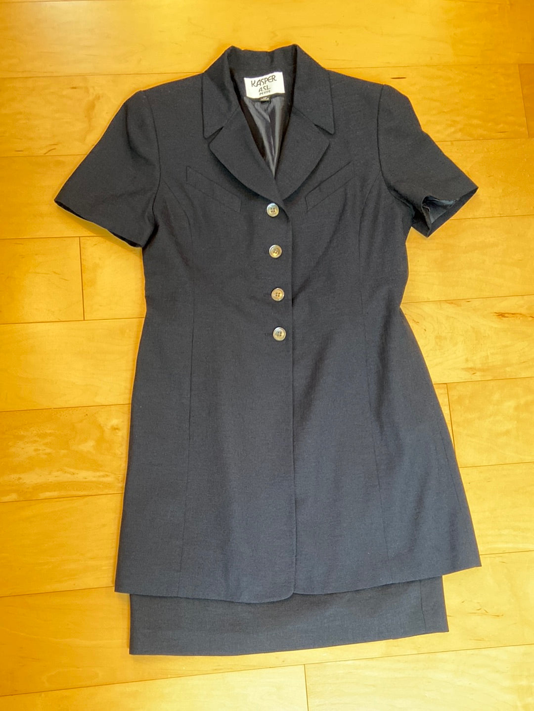 NAVY SUMMER SUIT Kasper Size 6P