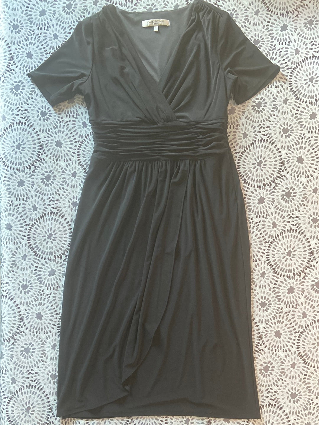 BLACK BEAUTY Evan Picone Black Dress Size 8