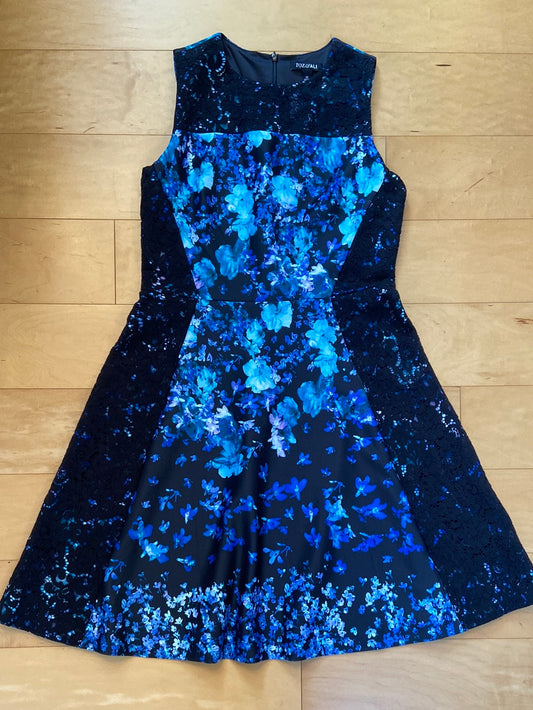 LOVELY LACE Roz and Ali Dress Size 12
