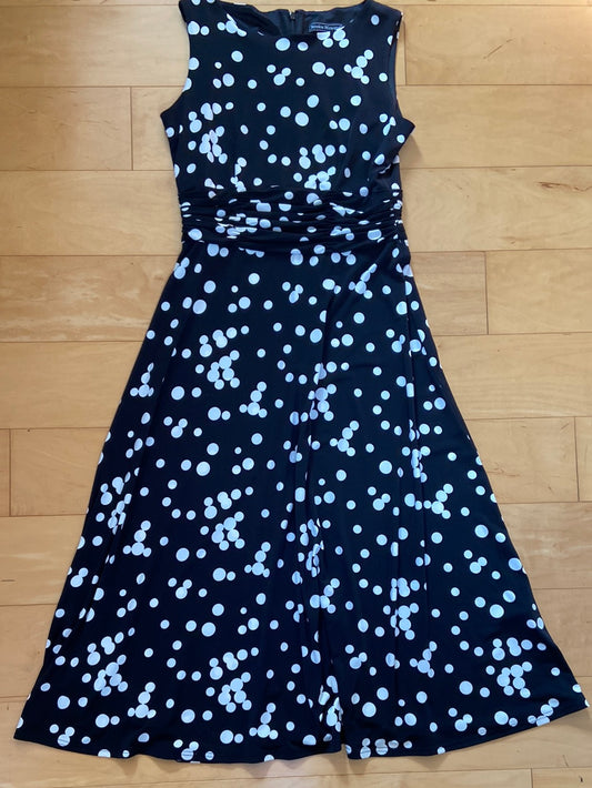 POLKADOTS Jessica Howard Size 8